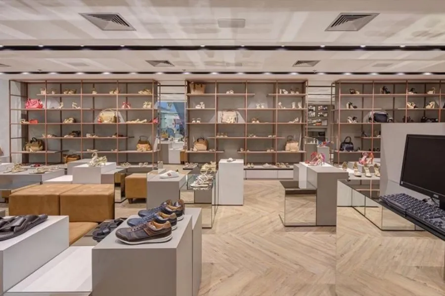 Bags Shop & Luxury Store Interior Design